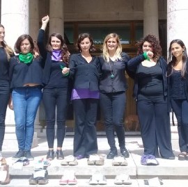 Trabajadoras de la Justicia, en el Día de la Mujer, reclamaron mejores condiciones laborales