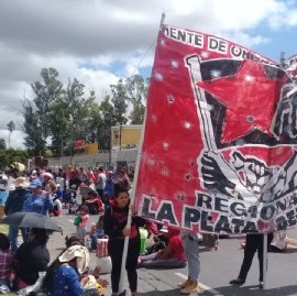Organizaciones sociales concentraron frente a hipermercado en protesta por la falta de trabajo