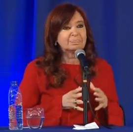 Cristina Fernández de Kirchner, en La Plata: "Si el Gobierno hacía las cosas bien, no ganábamos"