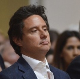 Un ministro de Vidal, en problemas por usurpar una Fundación: lo denunciaron por asociación ilícita