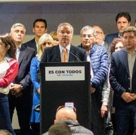 Felipe Solá dejó en claro su mensaje de cara a la interna: "Es con Todos"