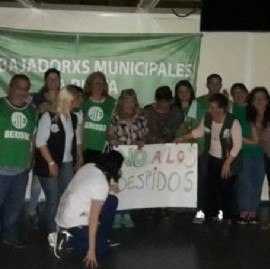 Con el apoyo de sus colegas de Berisso, empleados municipales de La Plata tomaron la Torre I