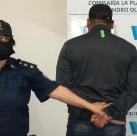 La Plata: detuvieron con armas a un hombre que había sido denunciado por violencia familiar
