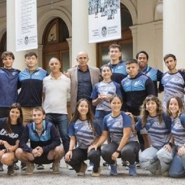 Los campeones de los Juegos Universitarios de Playa visitaron el Rectorado