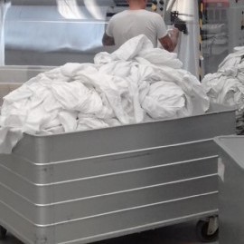 Tras la "guerra de impugnaciones", adjudicaron millonario negocio de lavaderos de ropa hospitalaria