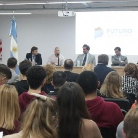 La UCR de La Plata presentó el Centro de Estudios Futuro para impulsar una usina de ideas