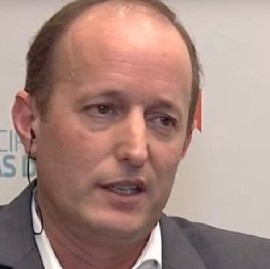 El intendente de Lomas de Zamora, Martín Insaurralde, aislado en su casa: contrajo Coronavirus