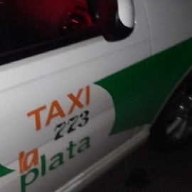 Golpean con un culatazo en la cabeza y le roban a un taxista de La Plata