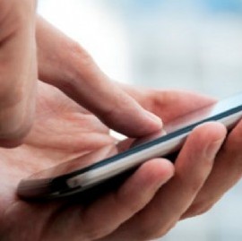 Mediante un decreto, el presidente declaró servicios esenciales a la telefonía, internet y cable
