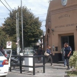 Comisaría de Quilmes, con capacidad para 12 detenidos y había 52: ¿La culpa es del comisario?
