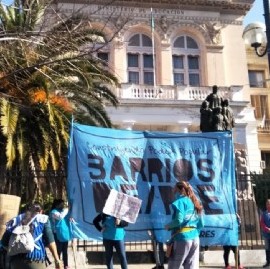 Barrios de Pie pidió a la DGCyE la continuidad de las Secundarias con Oficios y logró un respaldo