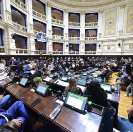 Diputados bonaerenses aprobaron la creación de un laboratorio farmacéutico provincial