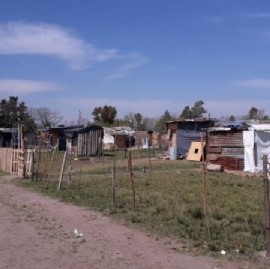 Con la Unidad Provincial de Tierra y Vivienda, Kicillof propone corregir el déficit habitacional