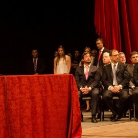 Al Gobierno de Vidal no le gusta que se lo controle demasiado