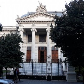 Suba de impuestos en provincia de Buenos Aires: entre la negación oficial y las críticas opositoras