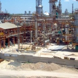 La Intervención de la UOCRA La Plata dice que se solucionó el conflicto en YPF; los trabajadores, no