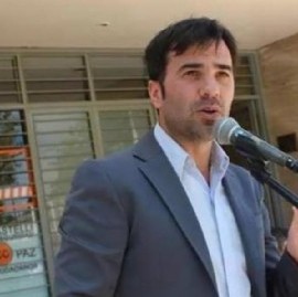 El intendente de Castelli, Francisco Echarren, echó a un periodista que no quiso ocultar una noticia