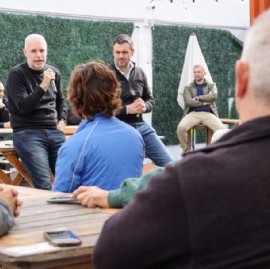 Rodríguez Larreta se reunió con vecinos y comerciantes de Ituzaingó