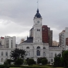 La Plata y la plata prometida que no llega: indignación de vecinos del Barrio Malvinas