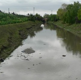 Arroyo El Gato: Por denuncias entre empresas y falta de planificación, dieron de baja una obra clave