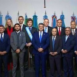 En julio, el presidente Milei consiguió las firmas del Pacto de Mayo