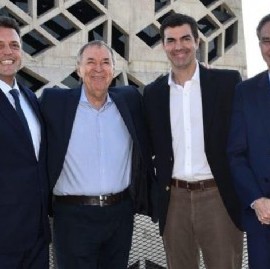 Felices los cuatro