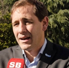 Sorpresa: el intendente de La Plata, Julio Garro, se despegó de su funcionario "incendiado"