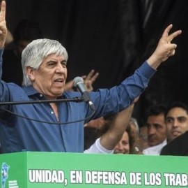 Hugo Moyano no cree en virtualidades ni en la CGT: prepara una movilización para el 17 de Octubre