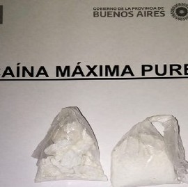 La Plata: detuvieron en San Carlos a un hombre que distribuía cocaína en un auto
