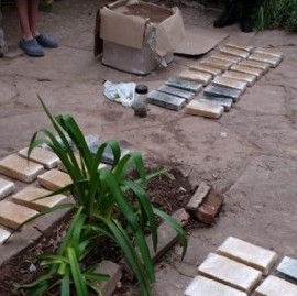 Pergamino: Secuestran 53 kilos y medio de marihuana que estaban en una casa