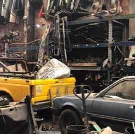 El negocio de los desarmaderos sigue intacto, aunque desmantelaron dos en La Plata y uno en Berisso
