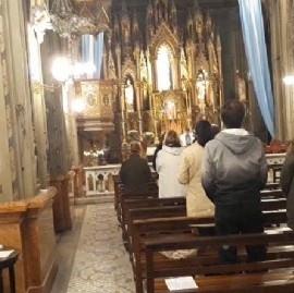 Temor eclesiástico: por el Encuentro Nacional de Mujeres, suspendieron las misas del fin de semana