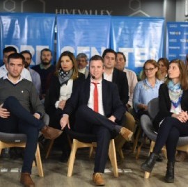 La Plata: al presentar su lista, Federico Martelli dijo que la ciudad "necesita ponerse de pie"