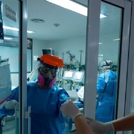25-10-2020 // Coronavirus: el Gobierno nacional confirmó 284 muertes y 9.253 nuevos contagios