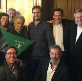 El Grupo Callao viajó a Uruguay para recibir el apoyo de "Pepe" Mujica a la legalización del aborto
