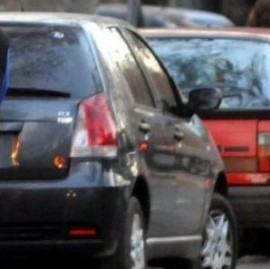 Estacionamiento Medido en La Plata: piden suspenderlo por "estafa", "trapitos" y para dar "respiro"