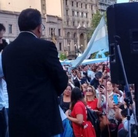 Fuerte manifestación en Congreso de grupos Pro Vida contra la implementación de la ESI