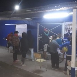 La Plata: una olla popular asiste hace 50 días corridos a 70 familias, pero sigue sin recibir ayuda