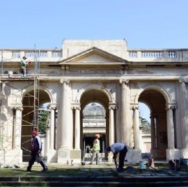 Ex director del Teatro Argentino de La Plata asegura que el Teatro del Lago es de la Provincia