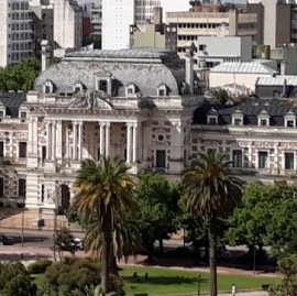 Estatales bonaerenses rechazaron la oferta salarial del Gobierno: cuarto intermedio hasta el lunes