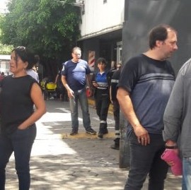 El gobierno de La Plata no conoce de "solidaridad": cerca de 1000 personas se quedaron sin trabajo