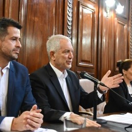 Apertura de sesiones en La Plata: el intendente Alak propuso reconstruir la administración pública