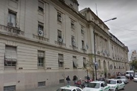 La administración Kicillof ofreció a los acreedores del Bono 2021 el pago adelantado de intereses