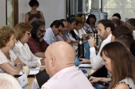 El Gobierno bonaerense propuso a los gremios docentes un incremento salarial de 40% hasta julio