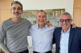 Un intendente bonaerense de UxP comenzó el diálogo político electoral junto a Schiaretti y Randazzo