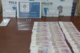 La Plata: conducía a alta velocidad y al detener su marcha descubrieron que tenía cocaína y dinero