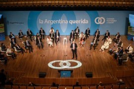 En el lanzamiento del Consejo Económico y Social, el presidente pidió una "sociedad más justa"