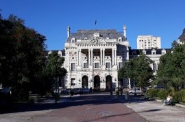 Los acreedores de la provincia de Buenos Aires aceptaron postergar parte del cobro de un bono