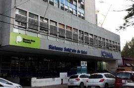 Un fallo judicial ordena a IOMA proveer de forma urgente insumos para que puedan operar a una mujer