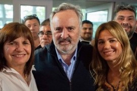 Instalado como candidato a gobernador bonaerense de Bullrich, De la Torre recibió el apoyo de Macri